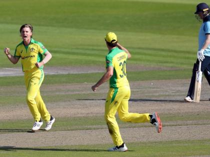 एडम जांपा ने इंग्लैंड के खिलाफ सर्वाधिक 3 शिकार किए।