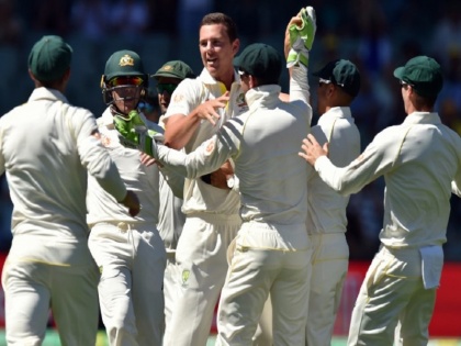 India vs Australia: India lose 4 wickets in less than 50 runs in adelaide test | IND vs AUS: ऐडिलेड टेस्ट के पहले ही दिन टीम इंडिया ने बनाया ऐसा खराब रिकॉर्ड, मंडराया सीरीज गंवाने का 'खतरा'