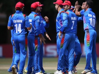world cup qualifiers afghanistan beat uae to keep hope alive for world cup | वर्ल्ड कप क्वॉलीफायर्स: यूएई बाहर, अफगानिस्तान ने कायम रखी वर्ल्ड कप की उम्मीद