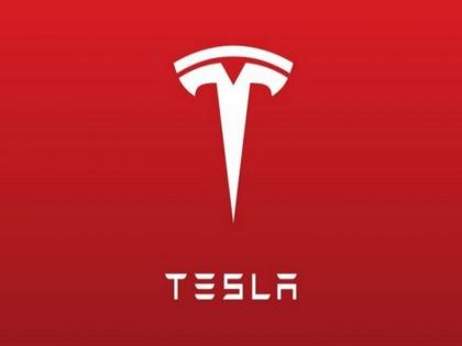 After Twitter there may be huge layoffs in Tesla too thousands of employees may be unemployed in one stroke report | ट्विटर के बाद अब टेस्ला में भी हो सकती है भारी छंटनी, एक झटके में हजारों कर्मचारी हो सकते है बेरोजगार- रिपोर्ट