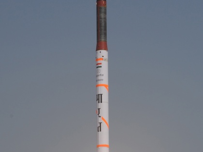 Agni-4 missile successful launch Intermediate-Range Ballistic Missile APJ Abdul Kalam Island, Odisha Defence Ministry | Agni-4 missile: एक और खुशखबरी, इंटरमीडिएट-रेंज बैलिस्टिक मिसाइल अग्नि -4 का सफल परीक्षण, जानें इसके बारे में