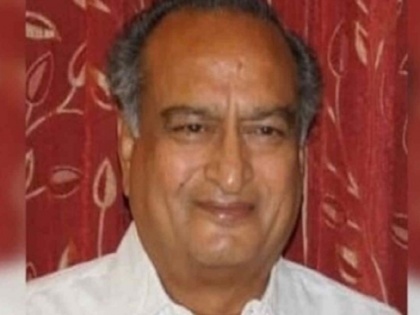 CBI raid at Rajasthan Chief Minister Ashok Gehlot's brother Agrasain Gehlot | राजस्थान के मुख्यमंत्री अशोक गहलोत के भाई अग्रसेन गहलोत के ठिकानों पर सीबीआई ने मारा छापा