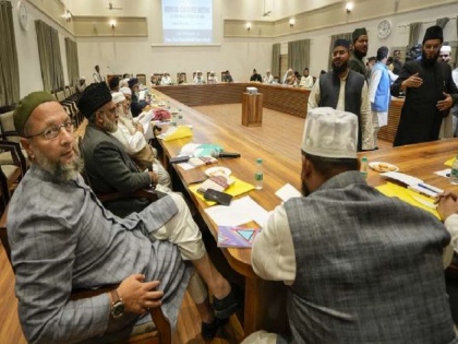 Muslim Personal Board passes resolution against Uniform Civil Code, says 'unnecessary' | समान नागरिक संहिता के खिलाफ मुस्लिम पर्सनल लॉ बोर्ड ने किया प्रस्ताव पारित, इसके लागू करने को बताया 'अनावश्यक'