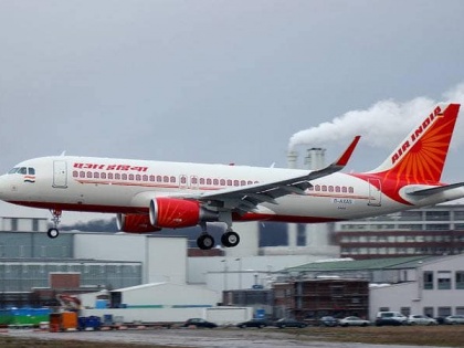Bombay HC seeks response from Air India on safety measures in aircraft, pilot filed petition | बंबई HC ने विमानों में सुरक्षा उपायों पर एयर इंडिया से जवाब मांगा, पायलट ने दायर की थी याचिका