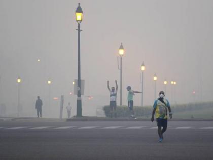 Delhi after diwali Major pollutant PM 2.5 at 500 in 'Severe' category, in Lodhi road area, according to the Air Quality Inde | दिवाली के बाद दिल्ली में सांस लेना हुआ मुश्किल, अति गंभीर आपात स्थिति में पहुंचा एयर क्वालिटी