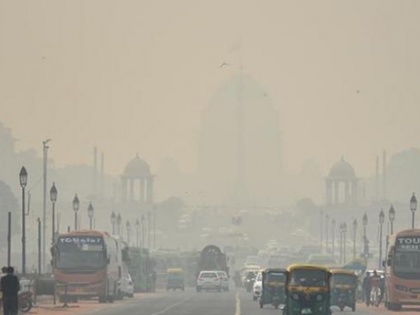Air quality in Delhi-NCR reaches 'severe' category | दिल्ली-एनसीआर में वायु गुणवत्ता ‘गंभीर’ श्रेणी में पहुंची