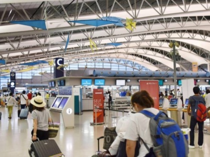 Now you will not loose your luggage at the Airport, as scientists find a solution | अब हवाई अड्डे पर नहीं खोएगा आपका बैग, युवा वैज्ञानिकों ने निकाला ये समाधान
