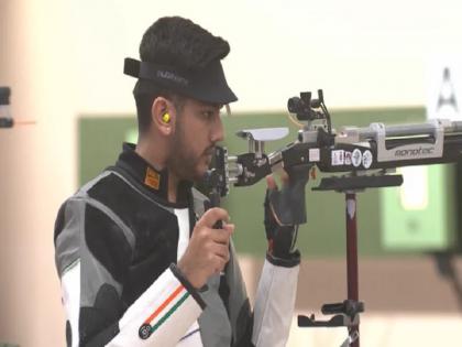 Asian Games 2023: Indian shooter Aishwarya Pratap Singh Tomar achieved double victory in Asian Games | Asian Games 2023: भारतीय शूटर ऐश्वर्य प्रताप सिंह तोमर ने एशियाई खेलों में दोहरी जीत हासिल की, गोल्ड और कांस्य पर साधा निशाना