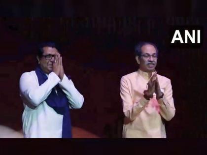 Raj and Uddhav Thackeray I and Raj Thackeray together gain power bmc Mumbai Municipal Corporation Maharashtra Uddhav Thackeray roars BJPwatch video | Raj and Uddhav Thackeray: मैं और राज मिलकर मुंबई नगर निगम और महाराष्ट्र में सत्ता हासिल करेंगे, भाजपा पर गरजे उद्धव ठाकरे, देखें वीडियो Raj and Uddhav Thackeray I and Raj Thackeray together gain power bmc Mumbai Municipal Corporation Maharashtra Uddhav Thackeray roars BJPwatch video | Raj and Uddhav Thackeray: मैं और राज मिलकर मुंबई नगर निगम और महाराष्ट्र में सत्ता हासिल करेंगे, भाजपा पर गरजे उद्धव ठाकरे, देखें वीडियो
