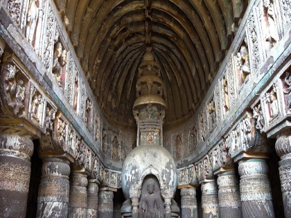 200 years of the revision of Ajanta caves and its relation to Buddha religion and history | अजंता गुफाओं की पुनःखोज के 200 वर्ष