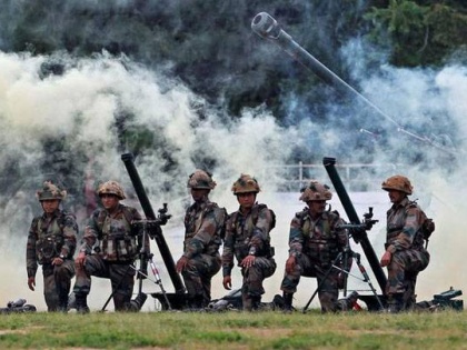 jammu kashmir: ceasefire violations by Pak army after Indian army Action | जम्मू कश्मीर: भारतीय सेना की कड़ी कारवाई से बौखलाई पाक सेना, तोड़ा सीजफायर