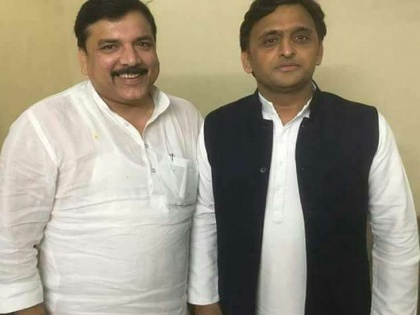UP elections Jayant Chaudhary meet Sanjay Singh Akhilesh Yadav SP RLD and AAP may have an alliance | यूपी चुनावः जयंत चौधरी के बाद संजय सिंह से मिले अखिलेश यादव, सपा, रालोद और आप में हो सकता है गठबंधन!