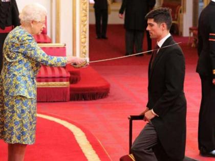 Alastair Cook becomes first England cricketer to receive knighthood since Sir Ian Botham in 2007 | एलेस्टेयर कुक को मिला नाइटहुड, बने 'सर' की उपाधि पाने वाले 2007 के बाद से पहले इंग्लिश क्रिकेटर