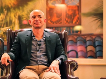 Amazon founder Jeff Bezos warned not to buy cars TVs fridge recession usa company layoffs | कार, टीवी और फ्रिज खरीदने वाले हो जाए सावधान, अमेजन के फाउंडर जेफ बेजोस ने दी है चेतावनी, जानें अरबपति ने ऐसा क्यों कहा