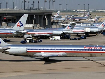 american-airlines-cancels-1400 flights-in weekend | अमेरिकन एयरलाइन ने तीन दिनों में 1400 उड़ानें रद्द तो 1000 उड़ानों में देरी की, जानिए कौन से कारण रहे जिम्मेदार