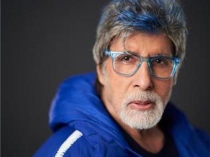 Amitabh Bachchan shares Breaking News on instagram about coronavirus fans react on photo | अमिताभ बच्चन के घर में घुस गया चमगादड़, परेशान बिग बी ने कहा- कोरोना तो पीछा छोड़ ही नहीं रहा