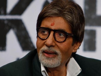 When Amitabh Bachchan was slapped by a langur on the sets of Ganga ki Saugandh | जब लंगूर ने जड़ा बिग बी को थप्पड़, फोटो शेयर करते हुए सुनाई आप बीती