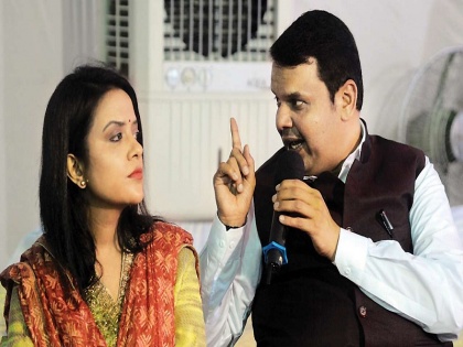 Maharashtra Assembly Polls 2019: Exclusive, Devendra fadnavis wife Amruta Fadnavis opens up on husband, polls and politics | महाराष्ट्र चुनाव, एक्सक्लूसिव: देवेंद्र फड़नवीस की पत्नी अमृता ने कहा, 'अगले पांच वर्ष भी विकास के ही', राजनीति में प्रवेश पर भी खोले पत्ते