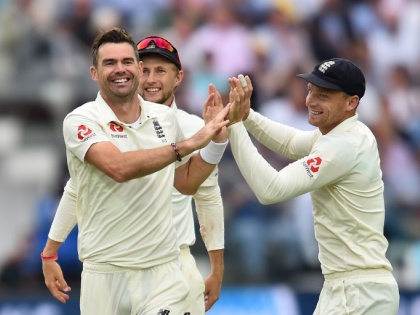 India vs England: James Anderson becomes second pacer to take 550 wickets in test cricket | Ind vs ENG: एंडरसन ने दोनों पारियों में किया मुरली विजय को जीरो पर आउट, 550वां विकेट लेकर रचा इतिहास