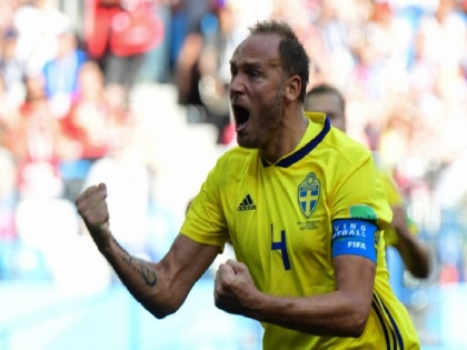 fifa world cup sweden beat south korea by 1 0 with help of andreas granqvist goal | FIFA World Cup: वीडियो रेफरल पर मिली पेनल्टी से स्वीडन ने कोरिया को हराया, आंद्रियास ने दागा गोल
