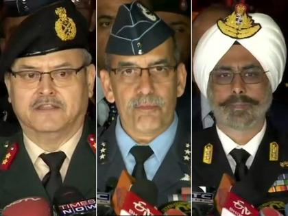 breaking news Army, IAF, Navy chief Press confession over pakistan india situation | तीनों सेनाओं की प्रेस वार्ता: पाकिस्तान के 'झूठ' का खुलासा, सेना ने कहा- पाक जब-तक आतंकवादियों का साथ देगा हम जवाब देंगे