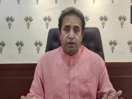 Anil Deshmukh shared video message on Param Bir Singh Allegation says attemt being made to mislead people | अनिल देशमुख ने वीडियो जारी कर दी सफाई, चार्टर्ड फ्लाइट से सफर समेत दूसरे आरोपों पर कही ये बात