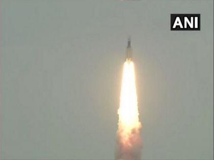 Chandrayaan2 is successfully completed Lunar Orbit Insertion on Today at 0902 hrs IST: ISRO | Chandrayaan 2: चांद की कक्षा में प्रवेश हुआ चंद्रयान-2, अंतरिक्ष में भारत की एक और उपलब्धि
