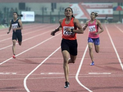 Anjali makes stunning return, betters World Championships qualifying mark | 20 साल की अंजलि ने चोट के बाद की शानदार वापसी, 400 मीटर दौड़ में जीता गोल्ड मेडल