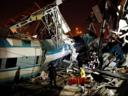 Turkey train crash: At least nine dead in Ankara | अंकारा में ट्रेन हादसा, नौ लोगों की मौत, 47 घायल