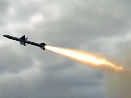 Anti-aircraft guns and missiles were deployed at many places to avoid Pakistani air attacks | India Pakistan War: पाकिस्तान हवाई हमलों से बचने के लिए कई जगह विमानभेदी तोपें और मिसाइल तैनात Anti-aircraft guns and missiles were deployed at many places to avoid Pakistani air attacks | India Pakistan War: पाकिस्तान हवाई हमलों से बचने के लिए कई जगह विमानभेदी तोपें और मिसाइल तैनात