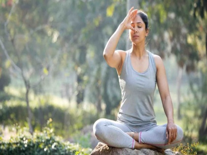 Yoga Tips: How to do Anulom-Vilom, what is the right way to do Pranayama, how the body gets benefits, know here | Yoga Tips: कैसे करें अनुलोम-विलोम, क्या है प्राणायाम करने का सही तरीका, कैसे मिलता है शरीर को फायदा, जानिए यहां