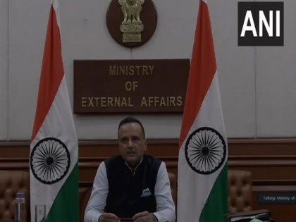India summons Pakistani High Commissioner on the issue of torturing two Indian officials in Islamabad, strong protest was lodged | भारत ने इस्लामाबाद में दो भारतीय अधिकारियों को यातना देने के मुद्दे पर पाकिस्तानी उच्चायुक्त को किया तलब, कड़ा विरोध कराया गया दर्ज