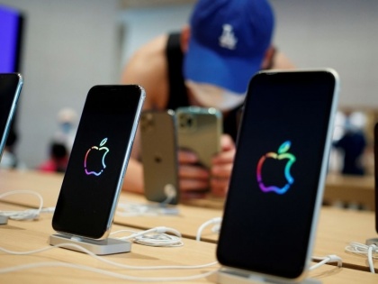 Apple Iphone Alert Opposition slams Central Govt over their mobile phones being hacked | Apple Iphone Alert: आईफोन हैक को लेकर हंगामा जारी, विपक्षी सांसद के दावों पर एप्पल ने जवाब दिया, जानें क्या है मामला