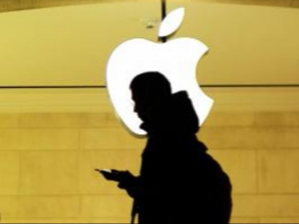 Apple exported smartphones worth one billion dollar from India in a month Report | एप्पल ने रचा इतिहास, भारत से एक महीने में 8,100 करोड़ के फोनों को किया निर्यात: रिपोर्ट