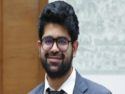 Who is Aravind Srinivas, the man who wrote letter to Sundar Pichai seeking to buy Google Chrome | Aravind Srinivas: कौन हैं अरविंद श्रीनिवास, जिन्होंने गूगल क्रोम खरीदने के लिए सुंदर पिचाई को लिखा पत्र?