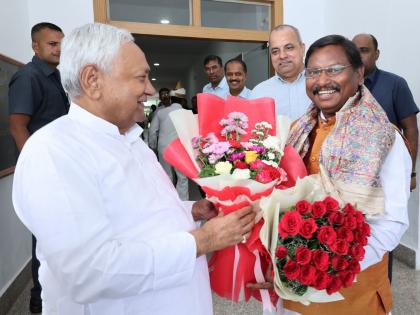 jhatkhand ex cm Arjun Munda meet CM Nitish Kumar outline BJP JDU preparations Bihar assembly elections | सीएम नीतीश कुमार से मिले अर्जुन मुंडा, बिहार विधानसभा चुनाव को लेकर भाजपा और जदयू की तैयारियों का खाका jhatkhand ex cm Arjun Munda meet CM Nitish Kumar outline BJP JDU preparations Bihar assembly elections | सीएम नीतीश कुमार से मिले अर्जुन मुंडा, बिहार विधानसभा चुनाव को लेकर भाजपा और जदयू की तैयारियों का खाका