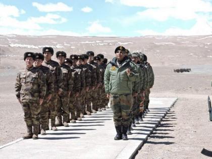 Army Chief General Manoj Pandey said Encroachment on LAC with China can increase tension | "चीन के साथ एलएसी पर तनाव को बढ़ा सकता है अतिक्रमण", बोले थलसेना अध्यक्ष जनरल मनोज पांडे Army Chief General Manoj Pandey said Encroachment on LAC with China can increase tension | "चीन के साथ एलएसी पर तनाव को बढ़ा सकता है अतिक्रमण", बोले थलसेना अध्यक्ष जनरल मनोज पांडे