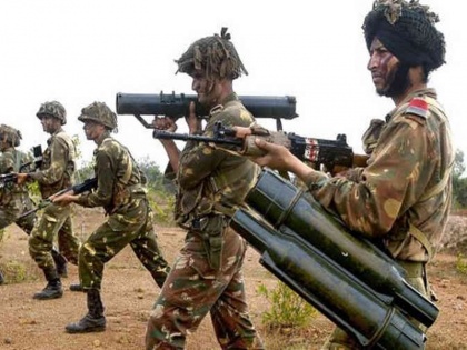 Defense Ministry approves arms worth more than Rs 70,000 crore to be purchased for Indian Defense Forces | भारतीय रक्षा बलों के लिए खरीदे जाएंगे 70,000 करोड़ रुपये से अधिक के हथियार, रक्षा मंत्रालय ने दी मंजूरी