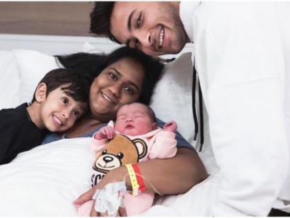aayush sharma share daughter ayat first picture with arpita khan | सलमान खान की भांजी आयत की पहली फोटो आई सामने, दिखा बेहद क्यूट अंदाज