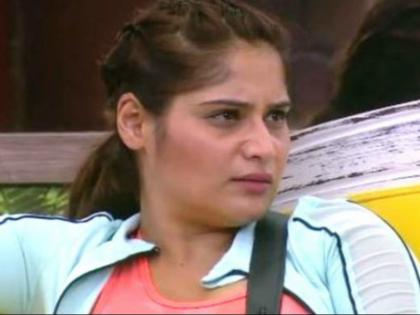 bigg boss 13 contestant arti singh evicted | BB13:फैंस को लगा झटका, जीत की रेस से आरती सिंह हुईं बाहर bigg boss 13 contestant arti singh evicted | BB13:फैंस को लगा झटका, जीत की रेस से आरती सिंह हुईं बाहर