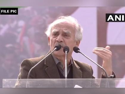 Former Union Minister and senior journalist Arun Shourie is admitted at Ruby Hall Clinic in Pune, after he fainted last night | पूर्व केंद्रीय मंत्री और वरिष्ठ पत्रकार अरुण शौरी अस्पताल में भर्ती