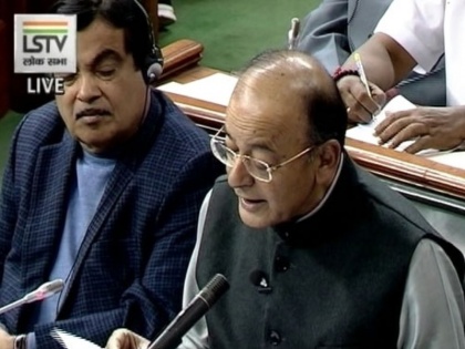 Budget 2018: Finance Minister Arun Jaitley's new beginning gave speech in Hindi in loksabha | बजट 2018: वित्त मंत्री अरुण जेटली ने भाषण में अंग्रेजी के साथ हिन्दी प्रयोग कर की नई शुरुआत