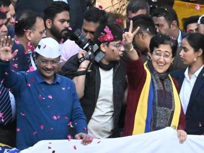Delhi Chunav 2025 Updates live February 5 voting 8 feb counting 36 required 70 seats majority 13766 polling stations 1-56 crore voters know what equation | Delhi Chunav 2025 Updates: 5 फरवरी को मतदान और 8 को मतगणना, 70 सीट और बहुमत के लिए चाहिए 36?, 13766 मतदान केंद्र और 1.56 करोड़ मतदाता, जानिए क्या है समीकरण Delhi Chunav 2025 Updates live February 5 voting 8 feb counting 36 required 70 seats majority 13766 polling stations 1-56 crore voters know what equation | Delhi Chunav 2025 Updates: 5 फरवरी को मतदान और 8 को मतगणना, 70 सीट और बहुमत के लिए चाहिए 36?, 13766 मतदान केंद्र और 1.56 करोड़ मतदाता, जानिए क्या है समीकरण