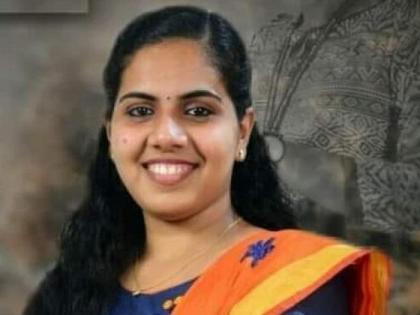 thiruvananthapuram 21 year old arya rajendran to be yougest mayor of india Former Maharashtra CM Devendra Fadnavis kerala | महाराष्ट्र के पूर्व सीएम देवेंद्र फड़नवीस से आगे निकलीं आर्या राजेंद्रन, 21 साल में बनेंगी तिरुवनंतपुरम की नई मेयर, जानिए इनके बारे में