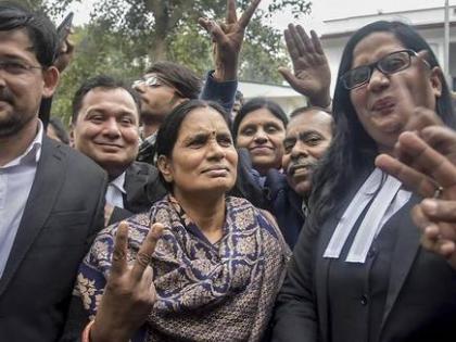 Nirbhaya case: Patiala House Court didn't cancel death warrant of convicts, 3 march nirbhaya culprits be hanged! | निर्भया केस: पटियाला हाउस कोर्ट ने नहीं किया रद्द दोषियों के डेथ वॉरंट, कल सुबह दी जाएगी गुनहगारों को फांसी!