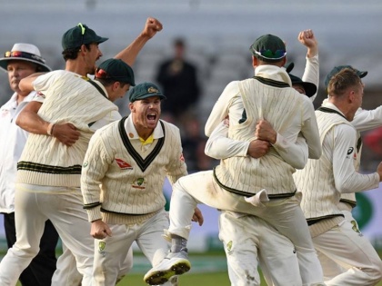 The Ashes 2021-22 Australia won by 275 runs against England | The Ashes 2021-22: दूसरे टेस्ट में ऑस्ट्रेलिया ने इग्लैंड को 275 रनों से हराया, शृंखला में 2-0 की बढ़त