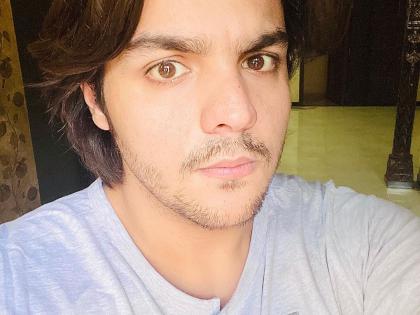 आशीष चिंचलानी के वीडियो मेकिंग को हुए 6 साल, देखे यूट्यूबर की खास फोटो