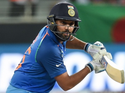 India vs Australia: Rohit Sharma on verge of breaking most number of sixes record in T20Is | IND vs AUS: रोहित शर्मा दो छक्के जड़ते ही रच देंगे नया इतिहास, ऑस्ट्रेलिया के खिलाफ टी20 सीरीज में होगा मौका