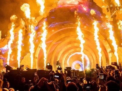 us music festival at least eight dead 50k gathering | अमेरिका: म्यूजिक फेस्टिवल में जुटी थी 50 हजार लोगों की भीड़, भगदड़ में कम से कम आठ लोगों की मौत