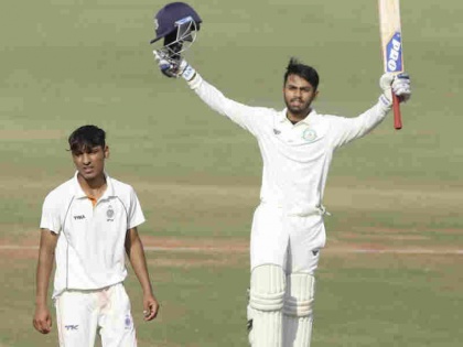 Atharva Taide scores triple hundred in Cooch Behar Trophy final, matches Yuvraj Singh feat | इस 18 साल के बल्लेबाज ने खेली 320 रन की धमाकेदार पारी, कर ली युवराज सिंह के रिकॉर्ड की बराबरी